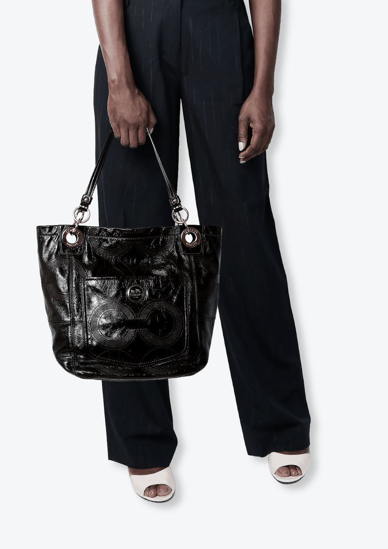 SIGNATURE PATENT LEATHER TOTE