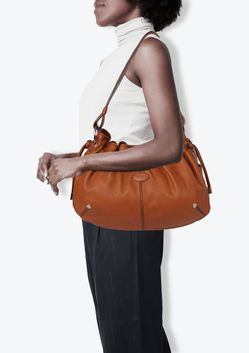 LEATHER SHOULDER BAG