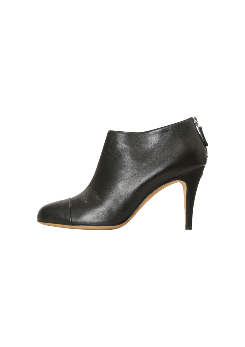 CC INTERLOCKING ANKLE BOOTS 37.5