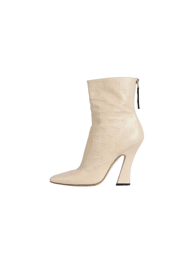 VITELLO EMBOSSED FFREEDOM ANKLE BOOTS 38