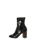 SILHOUETTE ANKLE BOOTS 38