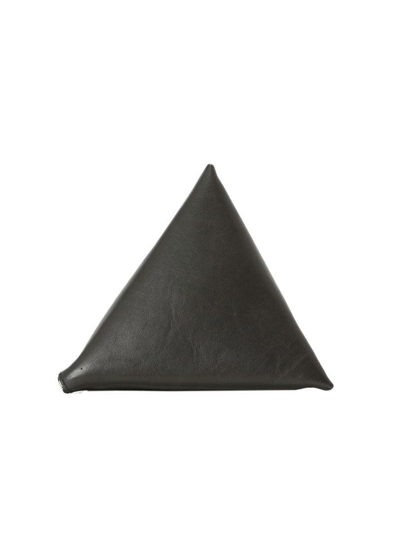 LEATHER PYRAMID WRISTLET