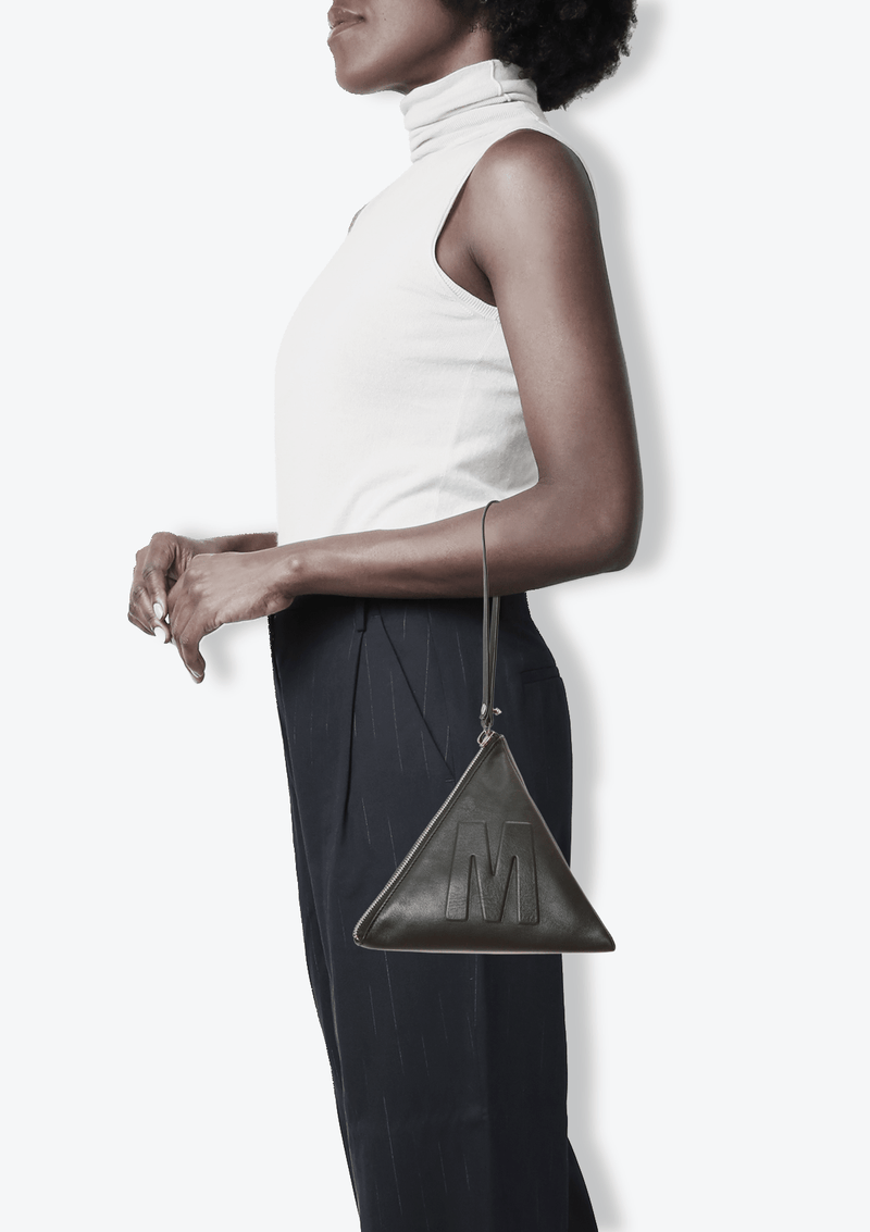 LEATHER PYRAMID WRISTLET