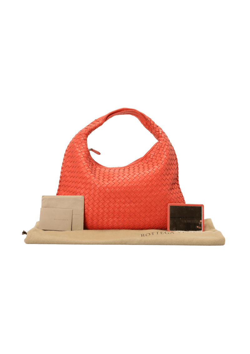 MEDIUM INTRECCIATO VENETA HOBO