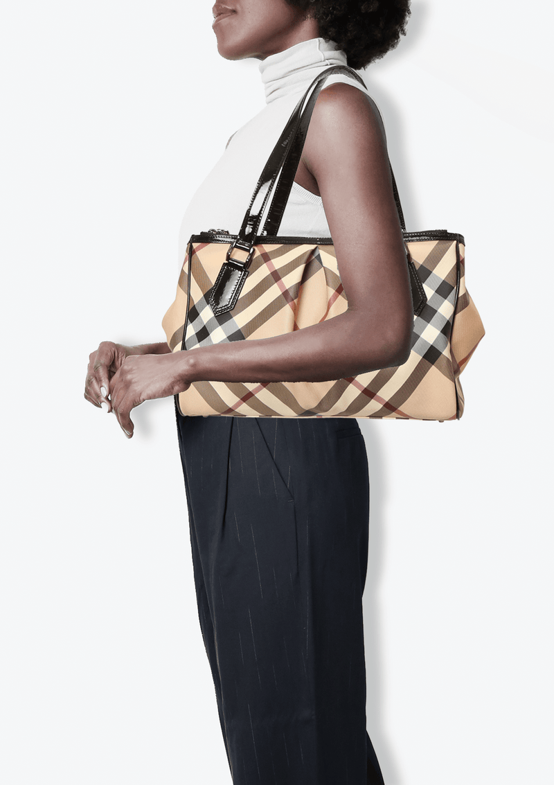 Bolsa burberry 2025 original nova