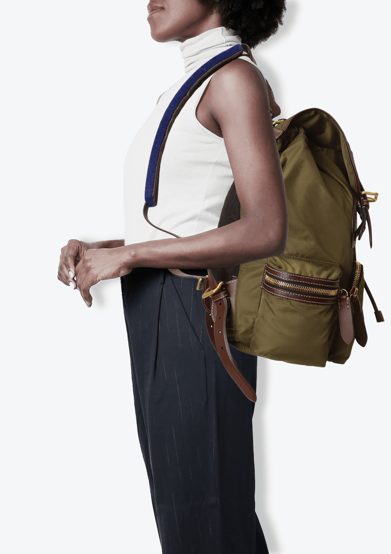 Bolsa Burberry Nylon Runway Large Backpack Verde Original Gringa