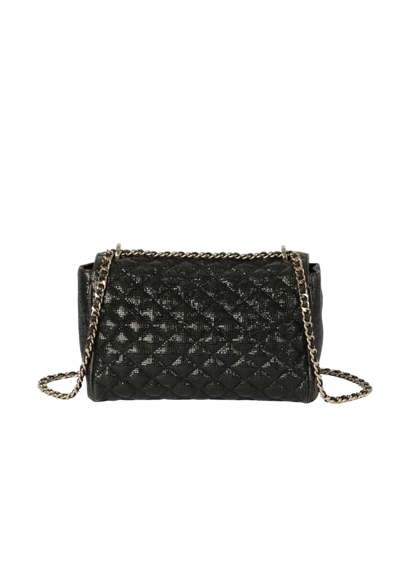 MATELASSE EMBOSSED FLAP BAG