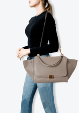 MEDIUM TRAPEZE BAG