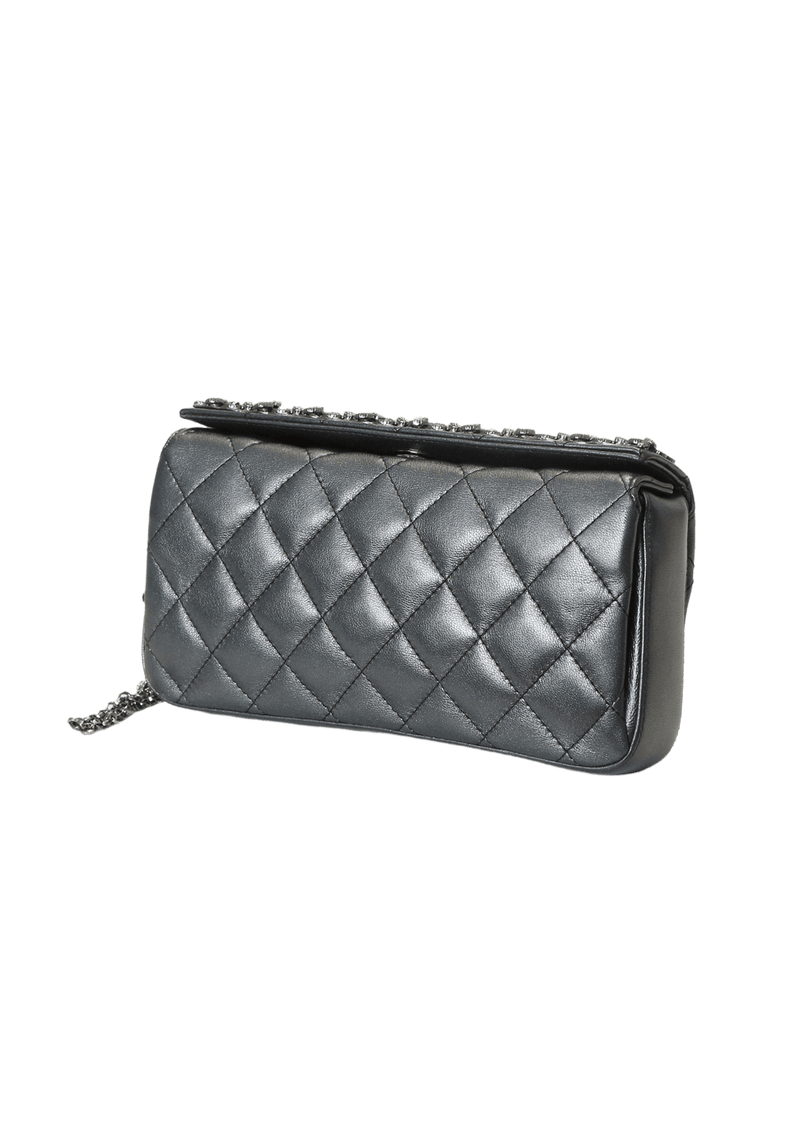 CC CHAIN WRISTLET CLUTCH