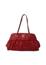 CHIC QUILT BOWLING BAG