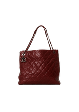 CHIC TALL SHOPPING TOTE CAVIAR