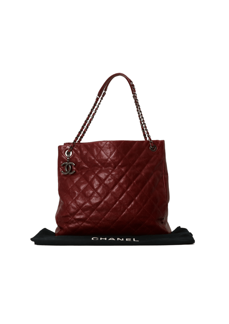 CHIC TALL SHOPPING TOTE CAVIAR