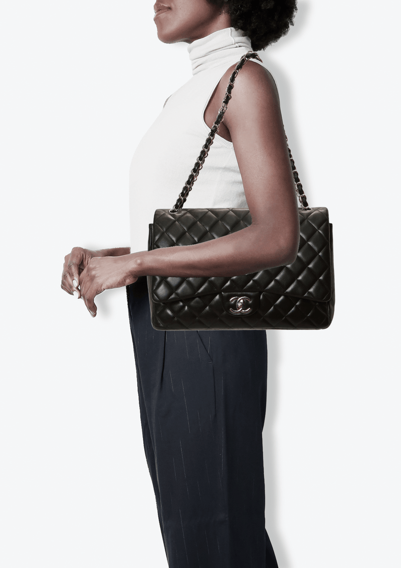 MAXI CLASSIC DOUBLE FLAP LAMBSKIN