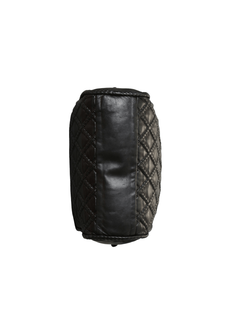 HIDDEN CHAIN BOWLER BAG