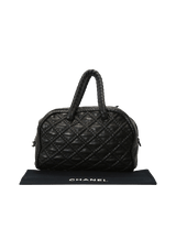 HIDDEN CHAIN BOWLER BAG