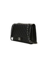 MAXI CLASSIC DOUBLE FLAP CAVIAR