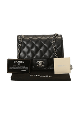 MINI SQUARE CLASSIC SINGLE FLAP LAMBSKIN