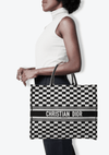 CHECKERED BOOK TOTE