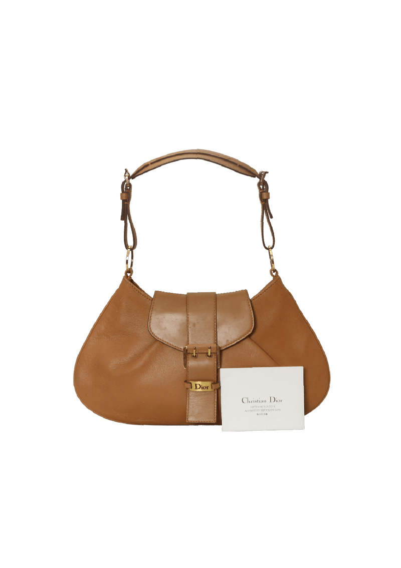 LEATHER BAGUETTE BAG