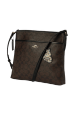 SIGNATURE MESSENGER BAG