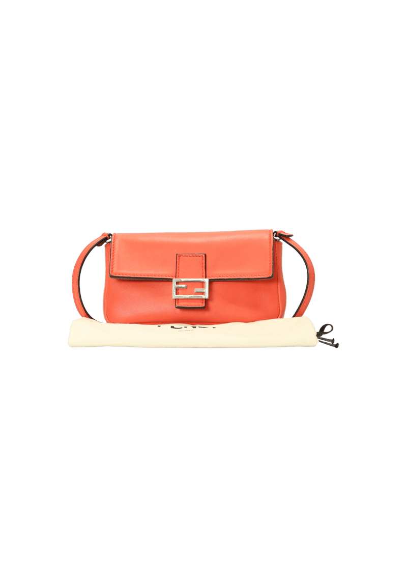 MICRO LEATHER BAGUETTE