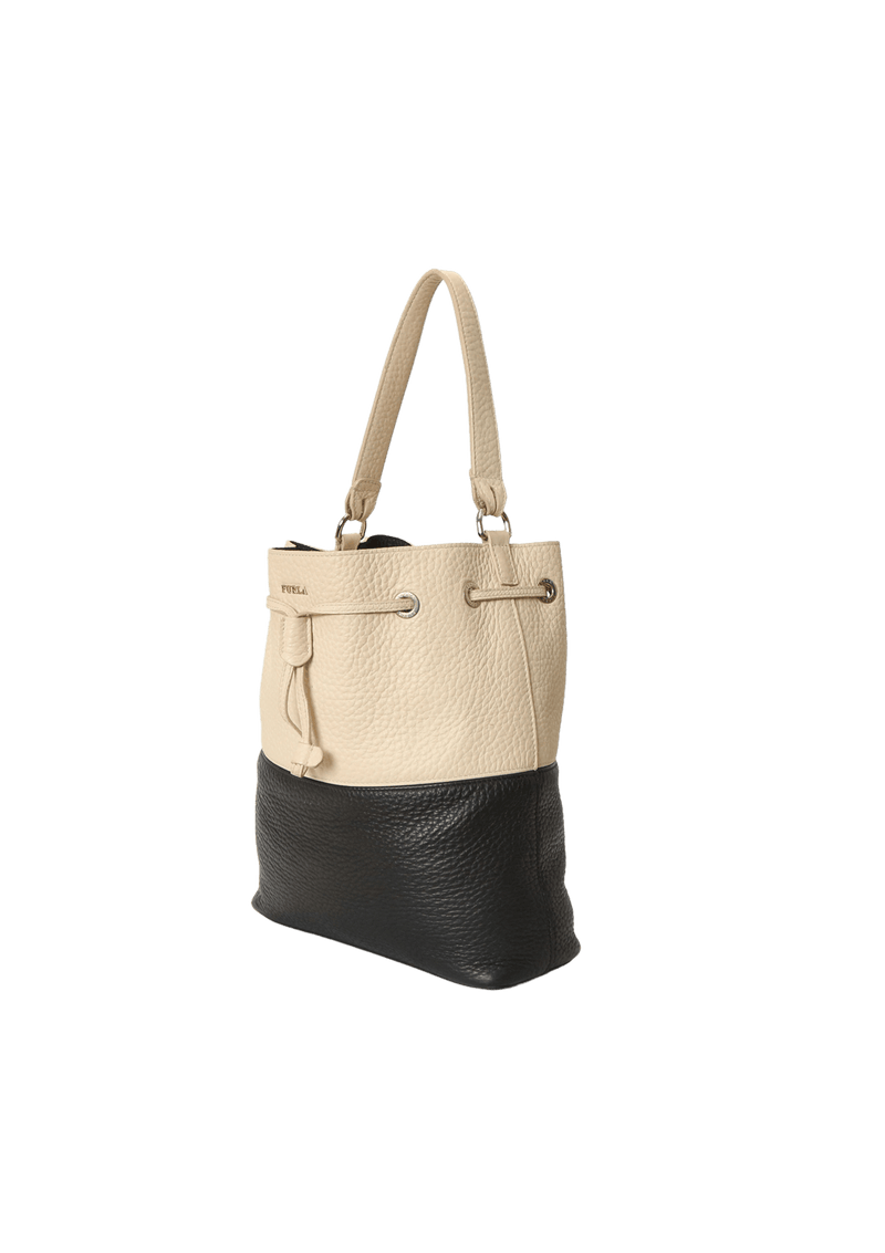 LEATHER BUCKET BAG