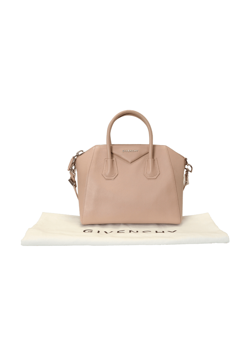 SMALL ANTIGONA BAG