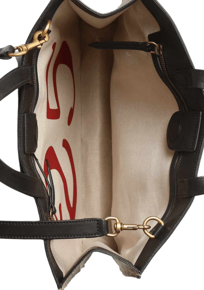 Gucci angry 2025 cat tote