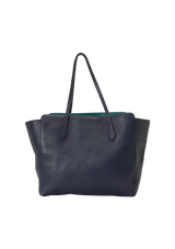 SWING TOTE