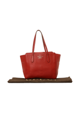 SWING TOTE