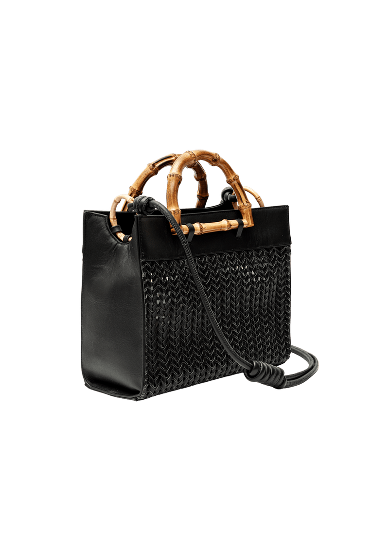 BOLSA TOTE EM TRESSÊ