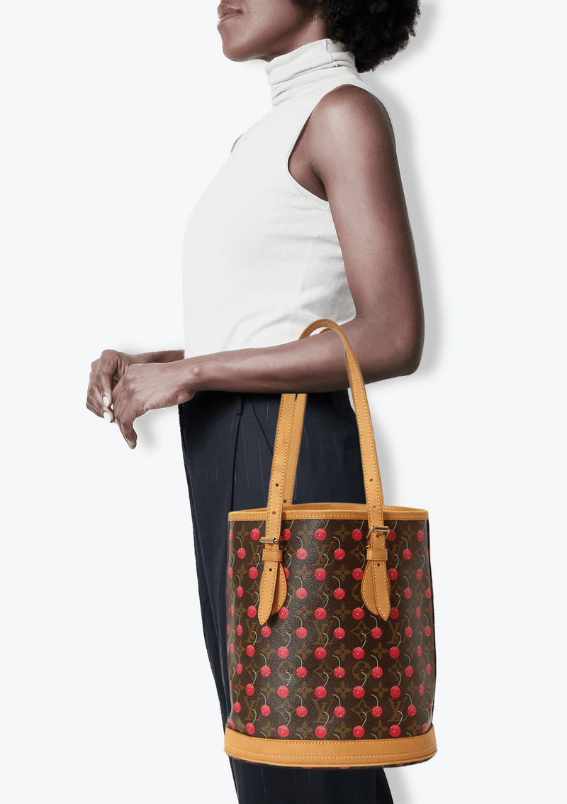Bolsa Louis Vuitton Monogram Cerises Bucket Bag Marrom Original – Gringa