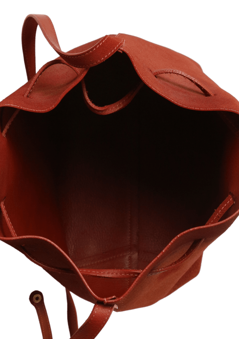 LEATHER BUCKET BAG