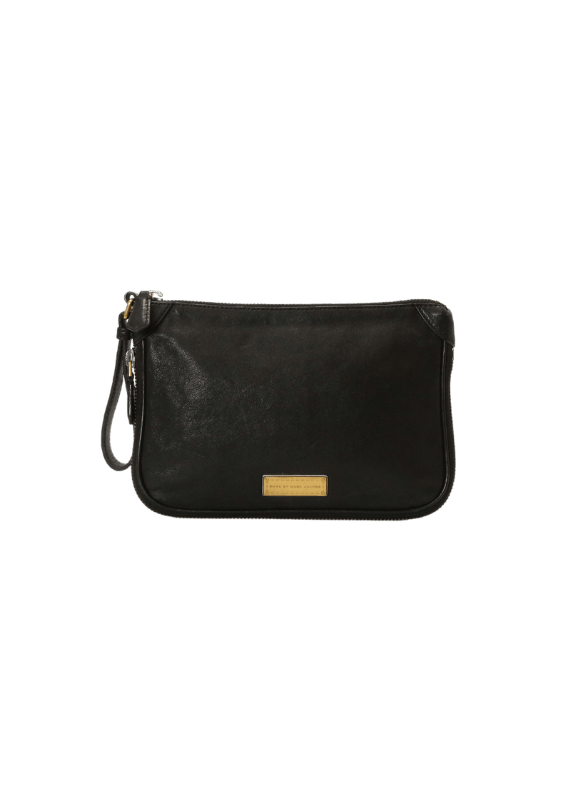 LEATHER WRISTLET