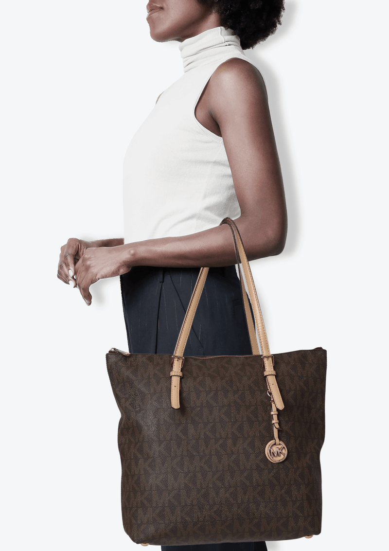 Jet set 2025 logo tote