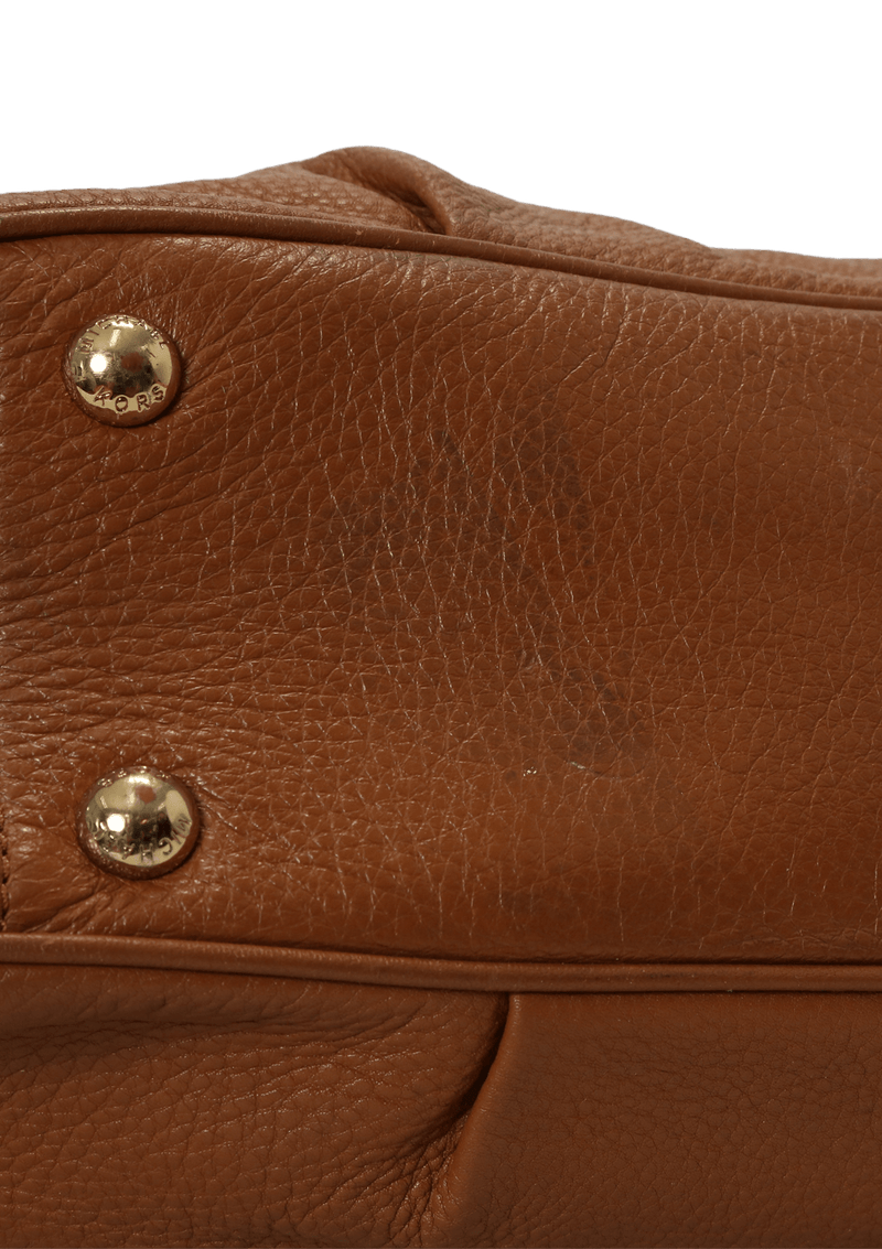 LEATHER SHOULDER BAG