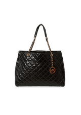 MATELASSÊ PATENT LEATHER BAG