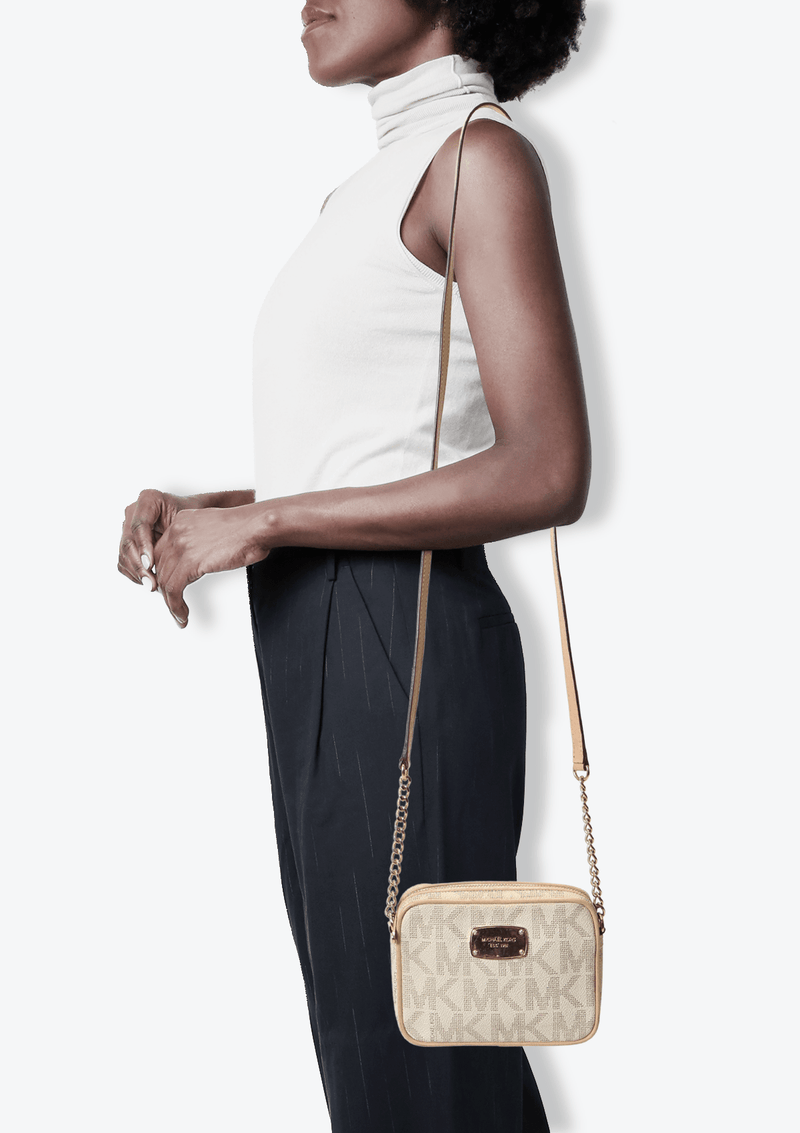 Michael kors best sale mini jet set