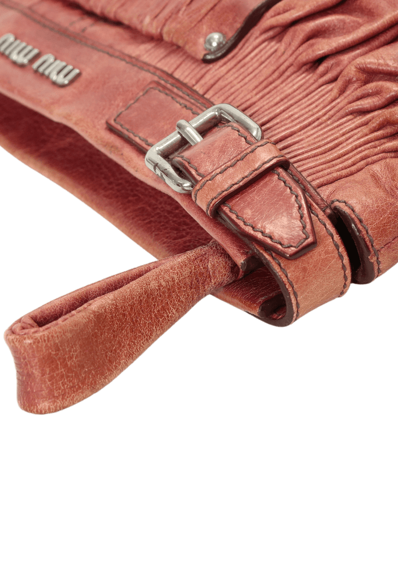 MATELASSÊ LEATHER CLUTCH