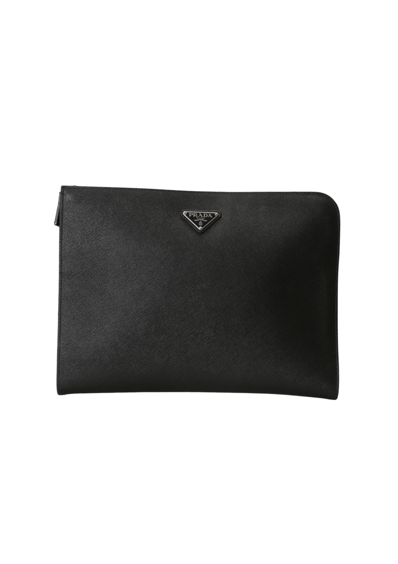 DOCUMENT CASE