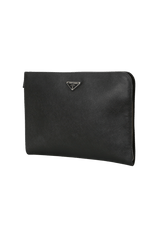 DOCUMENT CASE