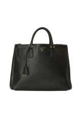 SAFFIANO LUX DOUBLE ZIP GALLERIA