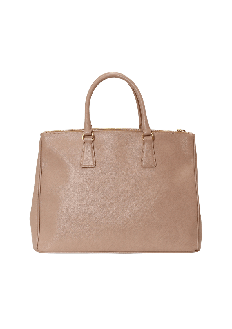 SAFFIANO LUX DOUBLE ZIP GALLERIA