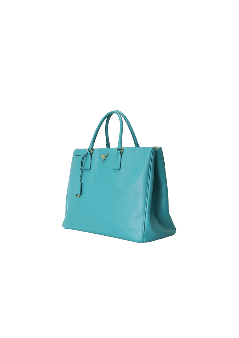 SAFFIANO LUX DOUBLE ZIP GALLERIA