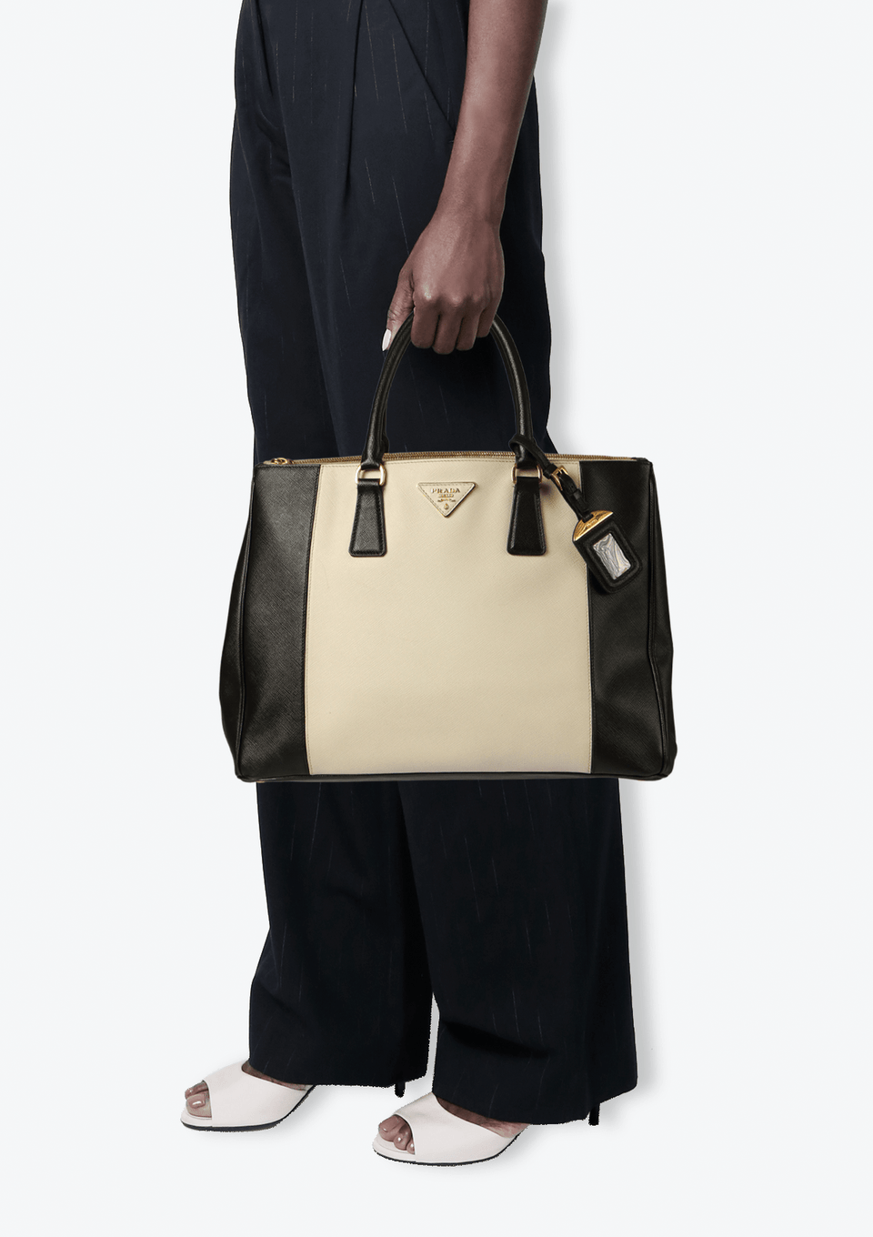 SAFFIANO LUX DOUBLE ZIP GALLERIA BICOLOR