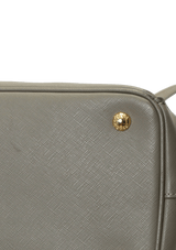 SAFFIANO LUX DOUBLE ZIP GALLERIA