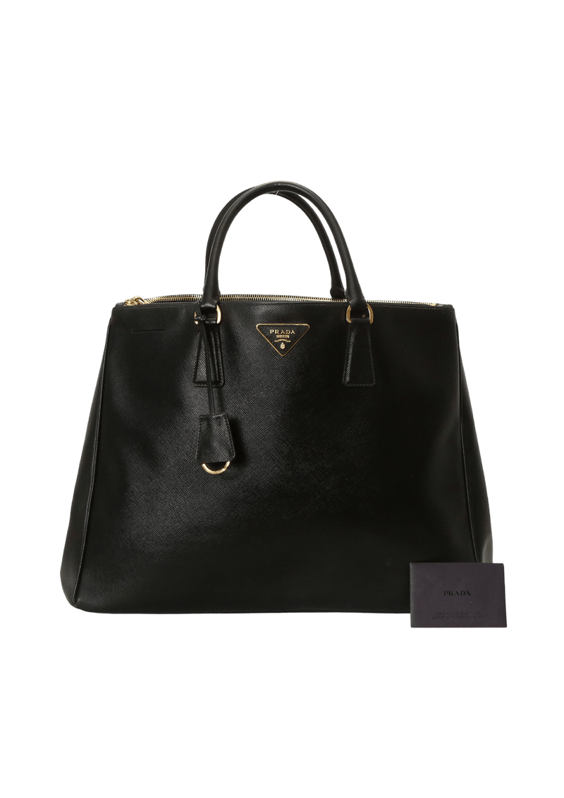 SAFFIANO LUX DOUBLE ZIP GALLERIA