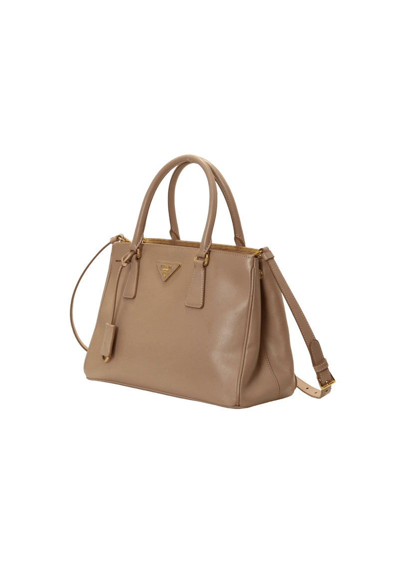 SAFFIANO LUX DOUBLE ZIP GALLERIA