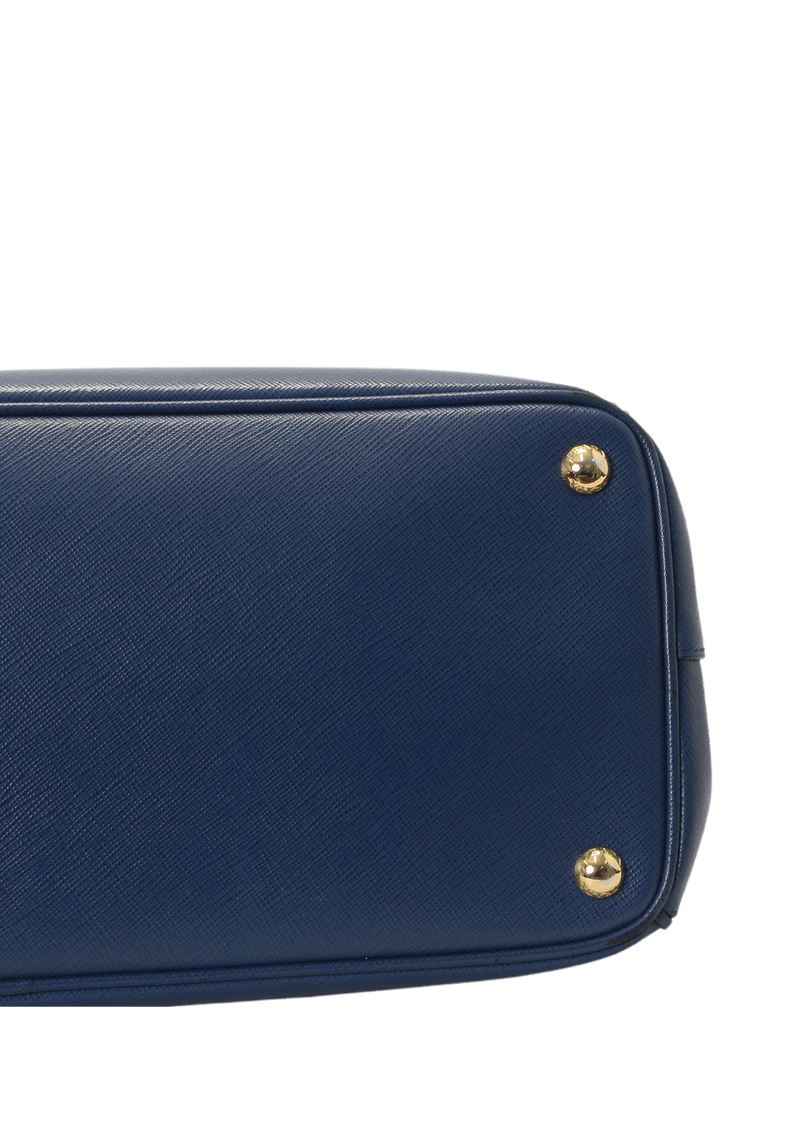 SMALL SAFFIANO LUX DOULE ZIP GALLERIA