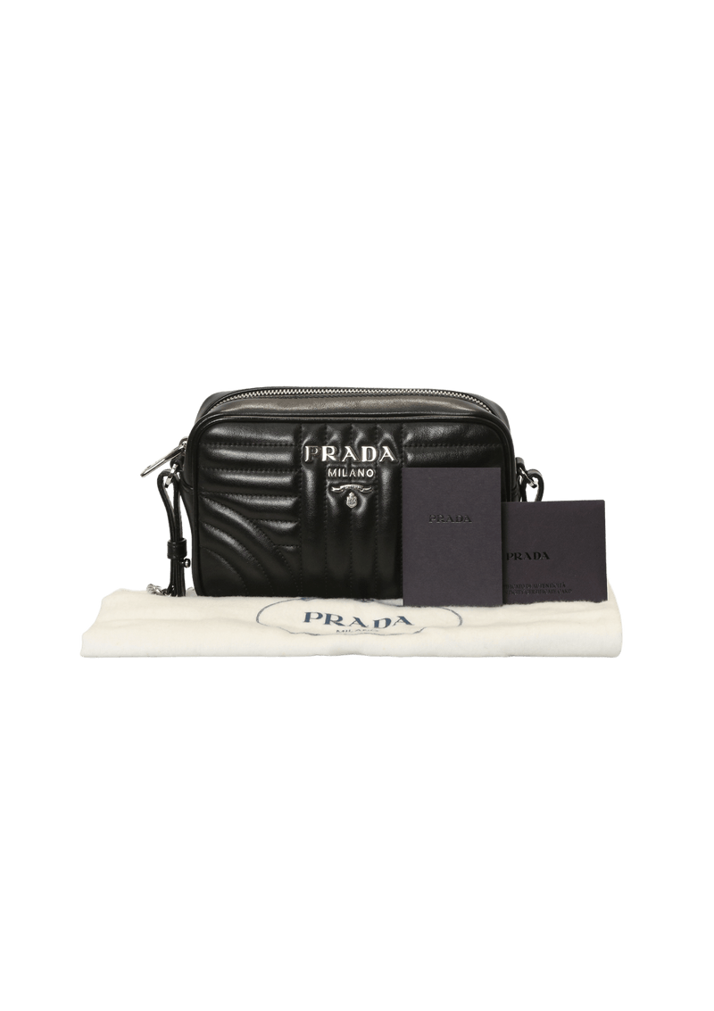 SOFT CALF DIAGRAMME CAMERA BAG